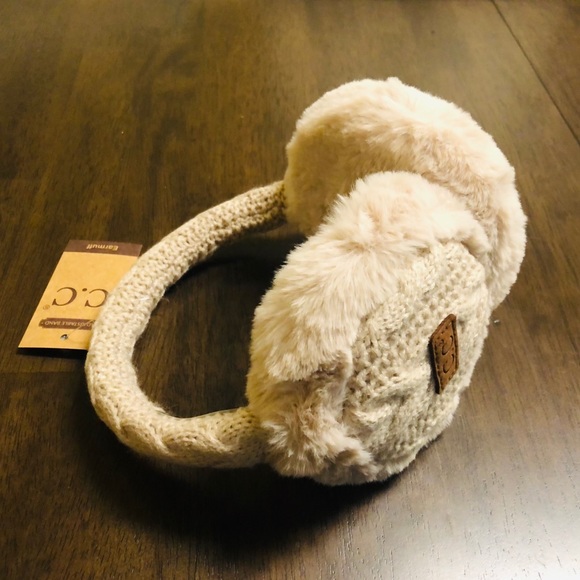 C.C Beige Cable Knit Ear Muffs w/Faux Fur - Picture 3 of 5